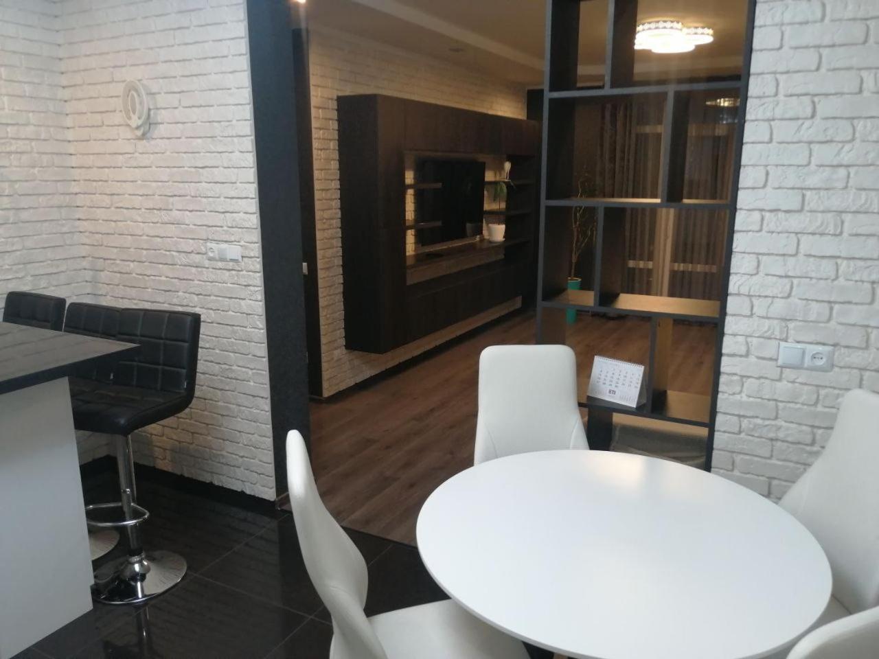 קייב Сучасна Квартира В Жк Friendly House מראה חיצוני תמונה